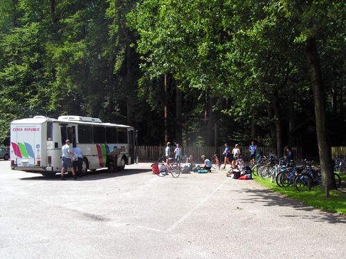 Apeldoorn - výsadek z autobusu