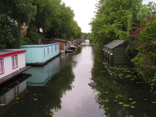 houseboaty