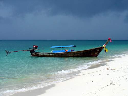 Andamanské moře - před tropickou bouří